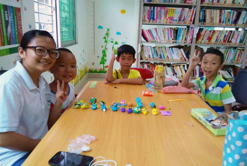 ꠆T�ֺýM�M�����F������Ȼ��С���т���������˼�����꠆T��һ�������һ�������Ͱ�׃����Ʒ