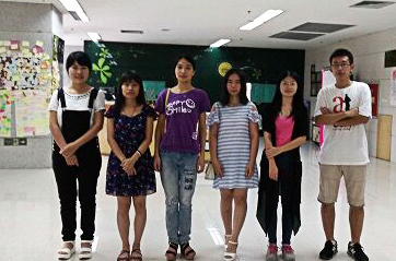 �ؑc������W(xu��)��Ӣ�ۃ�Ů��(sh��)�`�أ��V�������� 