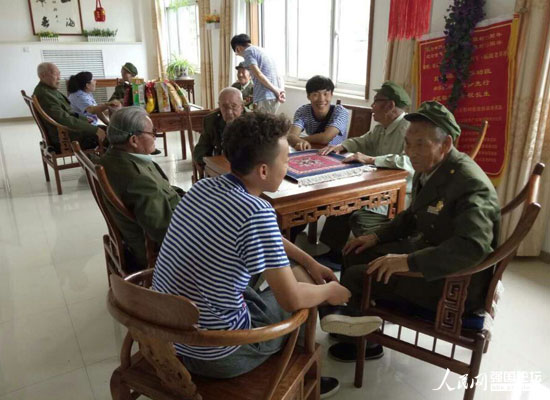 ���^�F���I(y��)���g(sh��)�WԺ�Ӱ��tɫС��ꠁ����Ӱ���һ����Ժ�����ϱ���