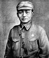 ������(1905��1933)���ֆ������ؑc���_�h�ˡ�1925��12�¿���V���S��܊У3�ڲ�������1926�ꮅ�I(y��)����У��(d��n)��4��5��6�ڽ̹���1932�궬�·�������܊��17܊25����75�õ�149�F(tu��n)��У�F(tu��n)�L���v���ݓ�(d��n)�γǷ���1933��3�����ʲ��S���(du��)���Ϻӱ�������ǰ�ڌ��oĸ�H�����һ�����зQ������܊ռ�I(l��ng)�˖|��ʡ���F(xi��n)���M(j��n)���L�ǣ����������Σ�������ʲ����������c��܊��������(zh��n)���������ԃ������3��11���������ںӱ�ʡ�ű�������܊�����������Џ��������r(sh��)��28�q���˺�����������׷������܊�ٌ���