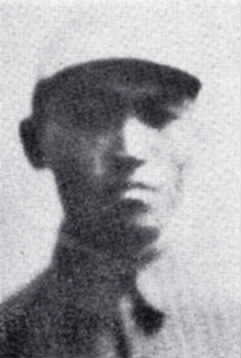 ��ɽ��1911����1945�����У��h������ԭ�����ΰ��������žS�\(ch��ng)���|��ʡ��ɽ�h��������һ�ˡ���׃ǰ�����ڹ����I���I(y��)��W(xu��)��W(xu��)���|���S�ݺ����D(zhu��n)��|�������W(xu��)Ժ�W(xu��)��(x��)���Ĵˣ��_(k��i)ʼ�˿������ܻ��(d��ng)��1937����ʽ��܊��ͬ�ꅢ�����Ї�(gu��)���a(ch��n)�h�������|�����μ��|܊�օ^(q��)�����\�L(zh��ng)��1940�괺���ľ����·܊�x�켽܊�^(q��)������ʮ�F(tu��n)�����һ��ΈF(tu��n)�L(zh��ng)����ɽ�ΈF(tu��n)���\�L(zh��ng)������ͦ�M(j��n)ƽ�����_(k��i)���S(��)����(ƽ)����(��)�������Γ�����(j��)����1945��7��4�����񻯿h�������(zh��n)���Р������r(sh��)�Εx�켽܊�^(q��)��ʮ��܊�օ^(q��)�����\�L(zh��ng)��