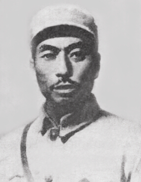 ��1905��1940�������Ŀ�������Ӣ�����|������(li��n)܊��Ҫ��(chu��ng)���˺��I(l��ng)��(d��o)��֮һ��1927��6�¼����Ї����a(ch��n)�h��1929��7�����й�������ǲ���|���������v���й�������؄e֧����ӛ���й������I��ί��ӛ����1932��9�����й��M��ʡί����܊ί��ӛ����v���ϝM�Γ����ί���й��ϝM�R�r��ί��ί���|������(li��n)܊��һ܊܊�L����ί���ο�(li��n)��һ·܊��˾�����ί��1940��2��23�����ڼ鼚(x��)���ܣ��ڝ���������h�������ӱ����˰������ڑ�(zh��n)���Љ���ѳ����