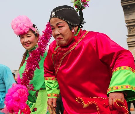 �����һ�����՝}�Ͽh�e�����S����ʵĽ��^�Ļ����(d��ng)�����y(t��ng)���׶��˶��������Ⱥ���[�´��� ���ո��(y��ng)�W(w��ng)�ѡ��}��֮�ӡ� �z