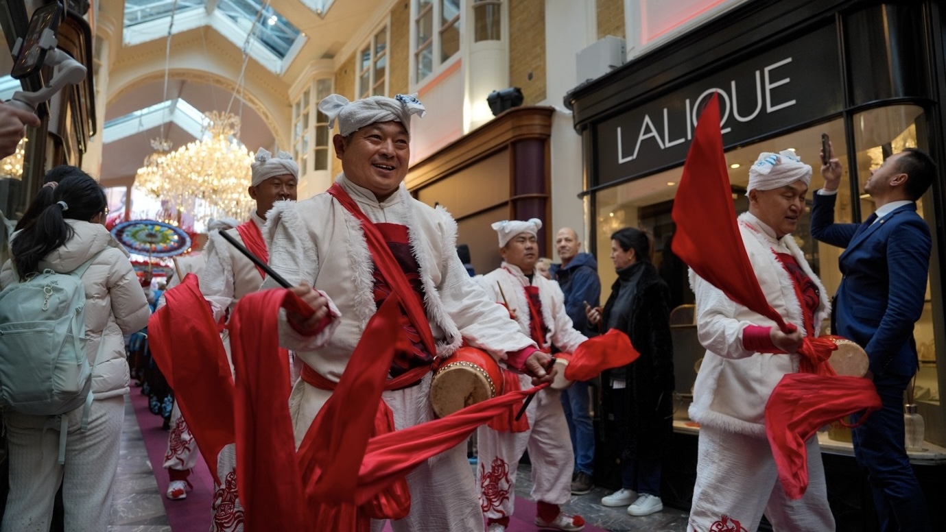 陝西安塞腰鼓亮相倫敦